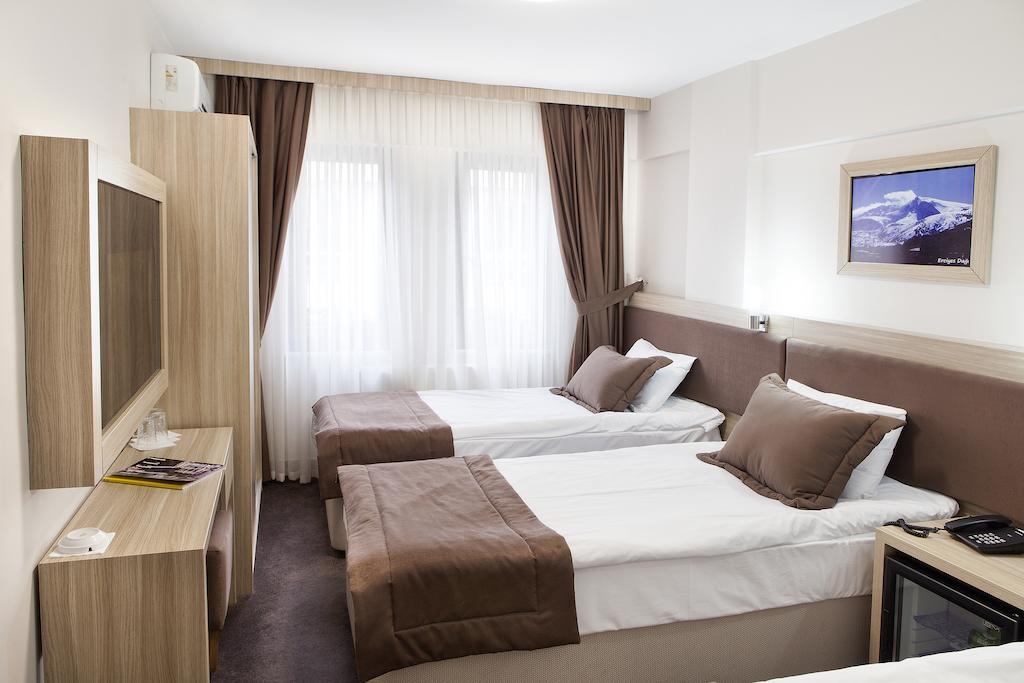 Hotel Emge Стамбул Номер фото
